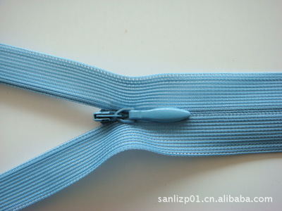 中國(guó)拉鏈?zhǔn)笾放?3號(hào)隱形拉鏈碼裝 產(chǎn)品暢銷海內(nèi)外圖片4